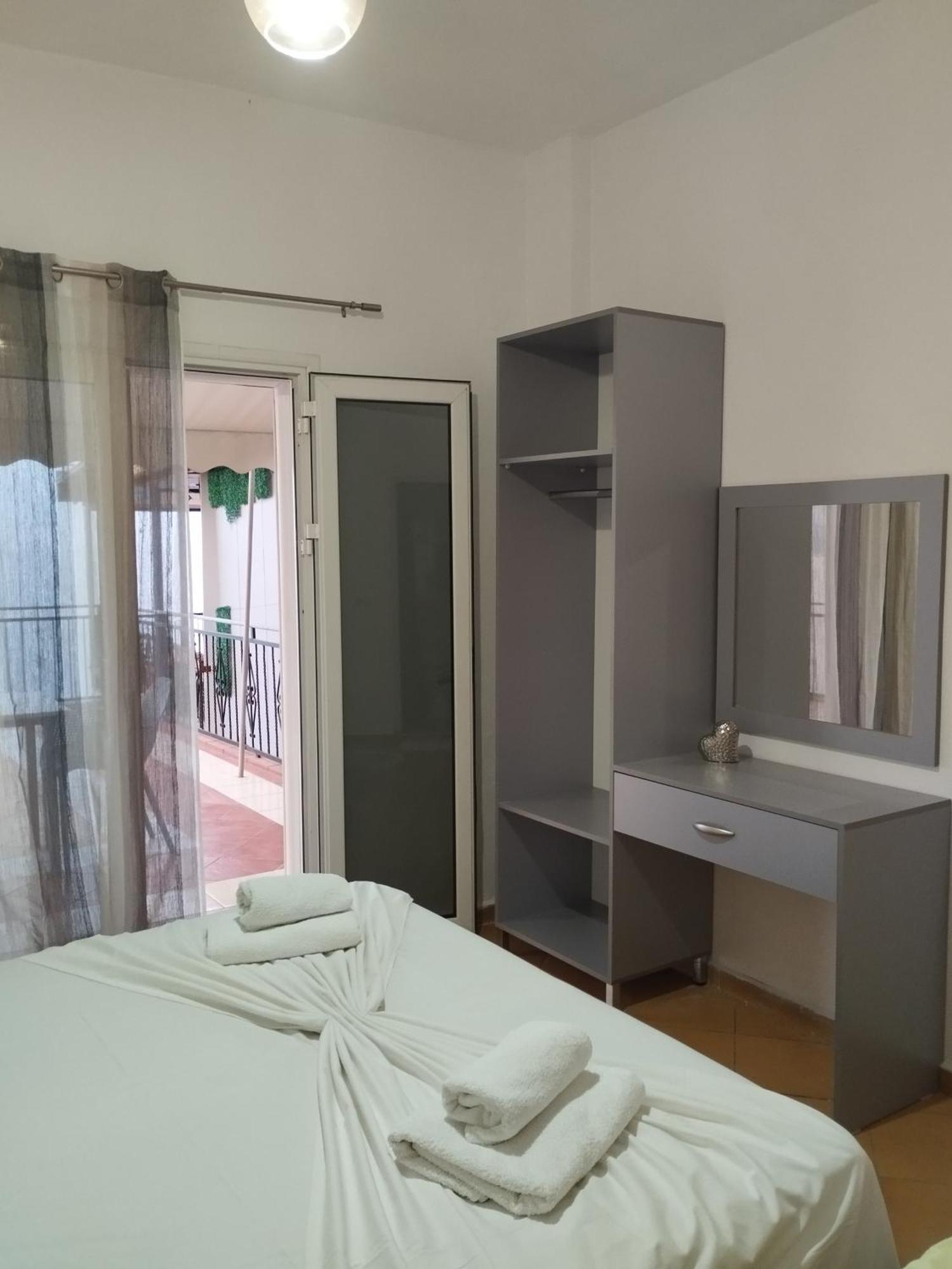Dim'S Villas Кепаро Екстериор снимка